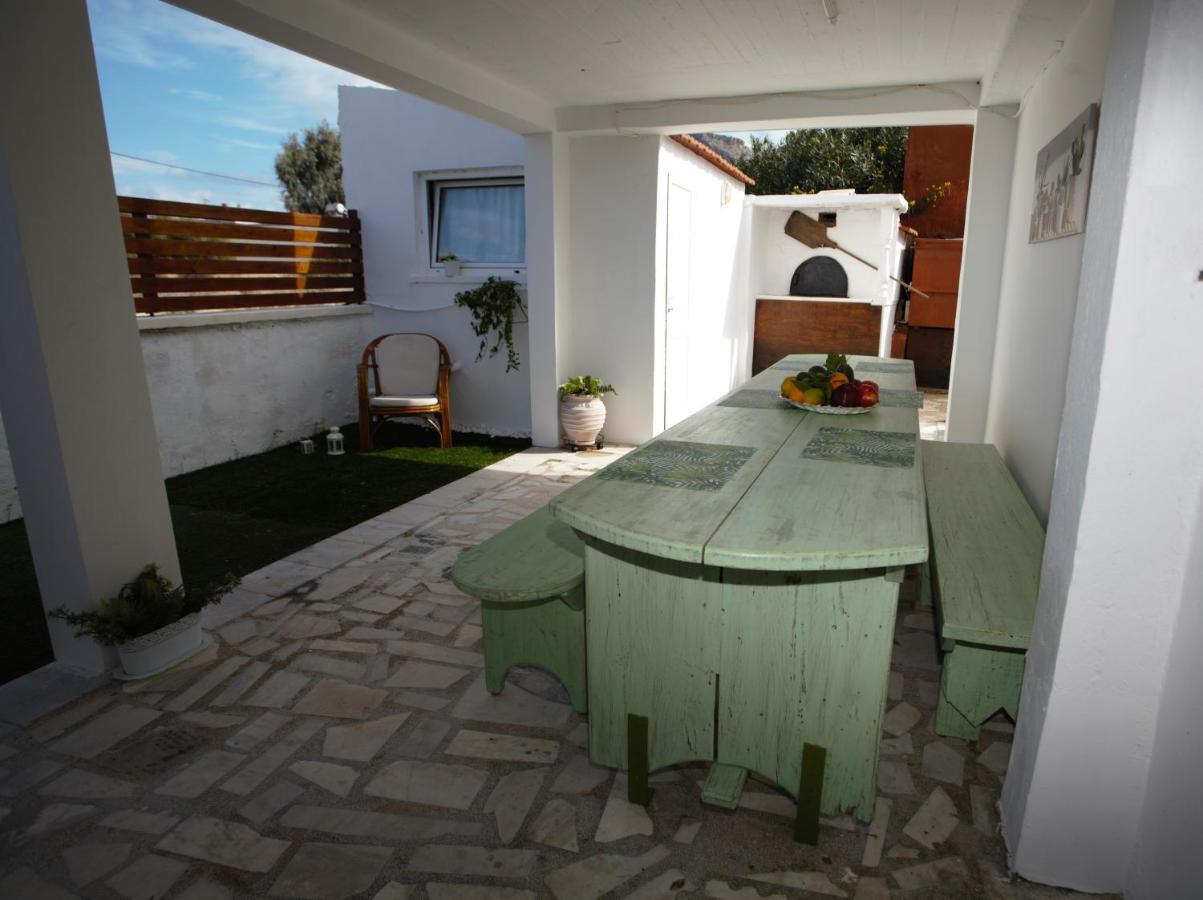 Vila Evas House 7 Mins Walk To Beach Stavrós Exteriér fotografie